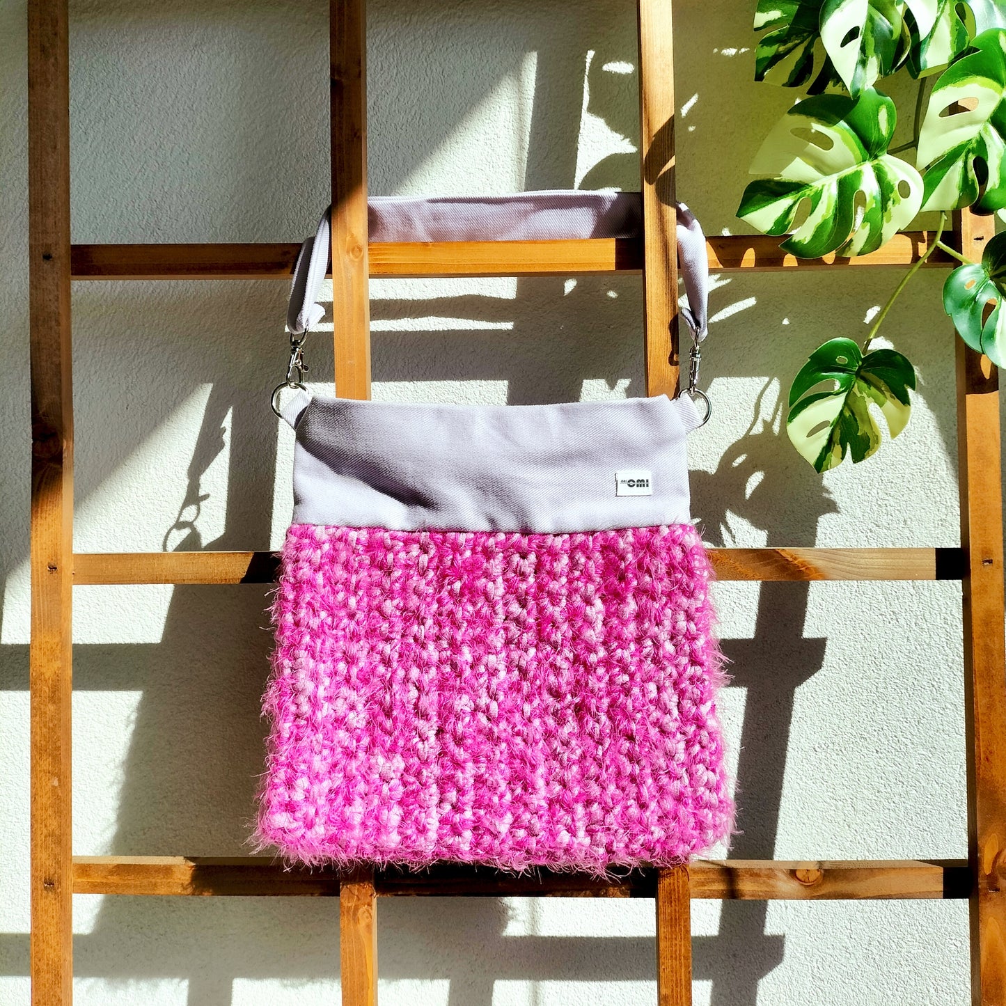 Small Bag Shaggy Pink