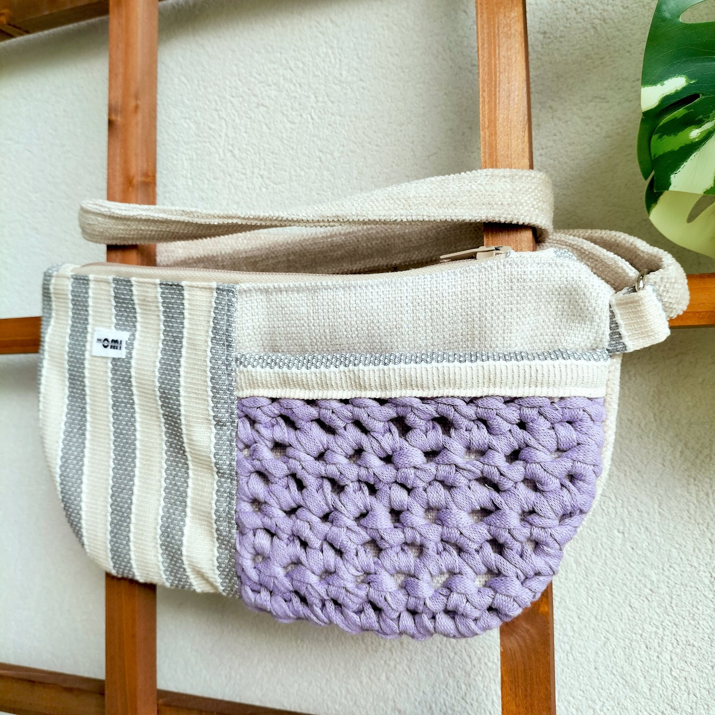 Bum Bag Violet Crochet