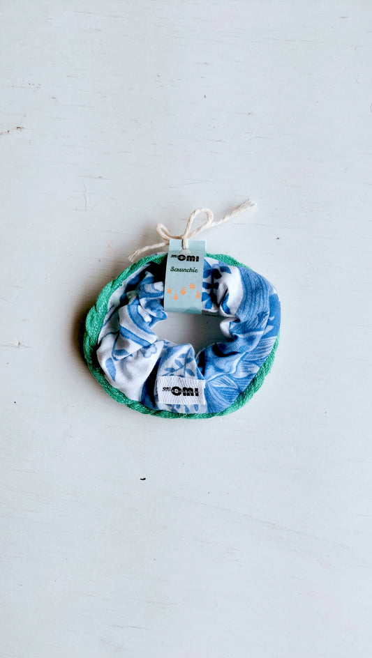 Kukka- ja minttuinen hiusdonitsi