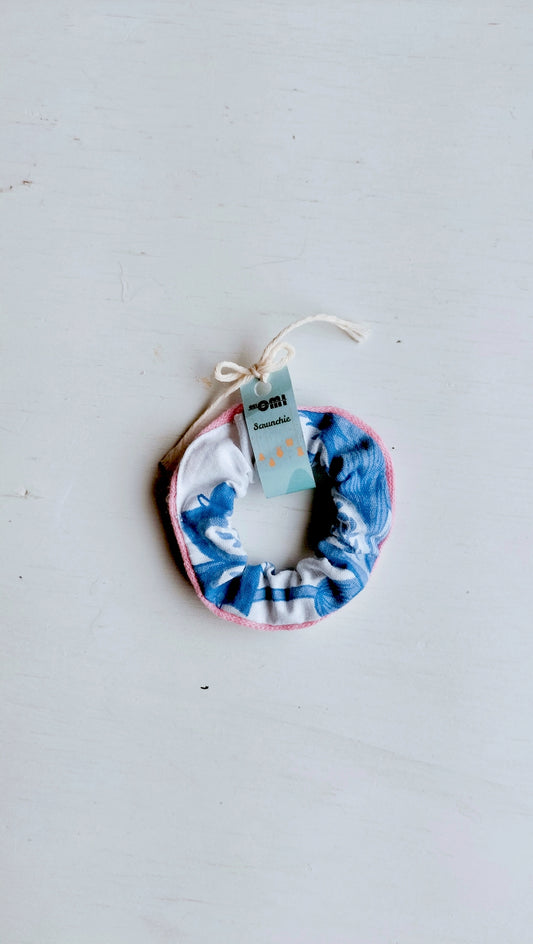 Kukka- ja minttuinen hiusdonitsi