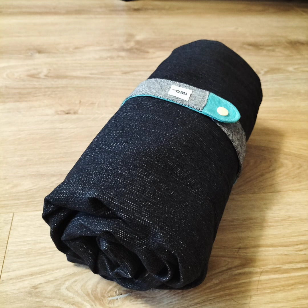 Dog Travel Mat Black & Mint Blue M/L