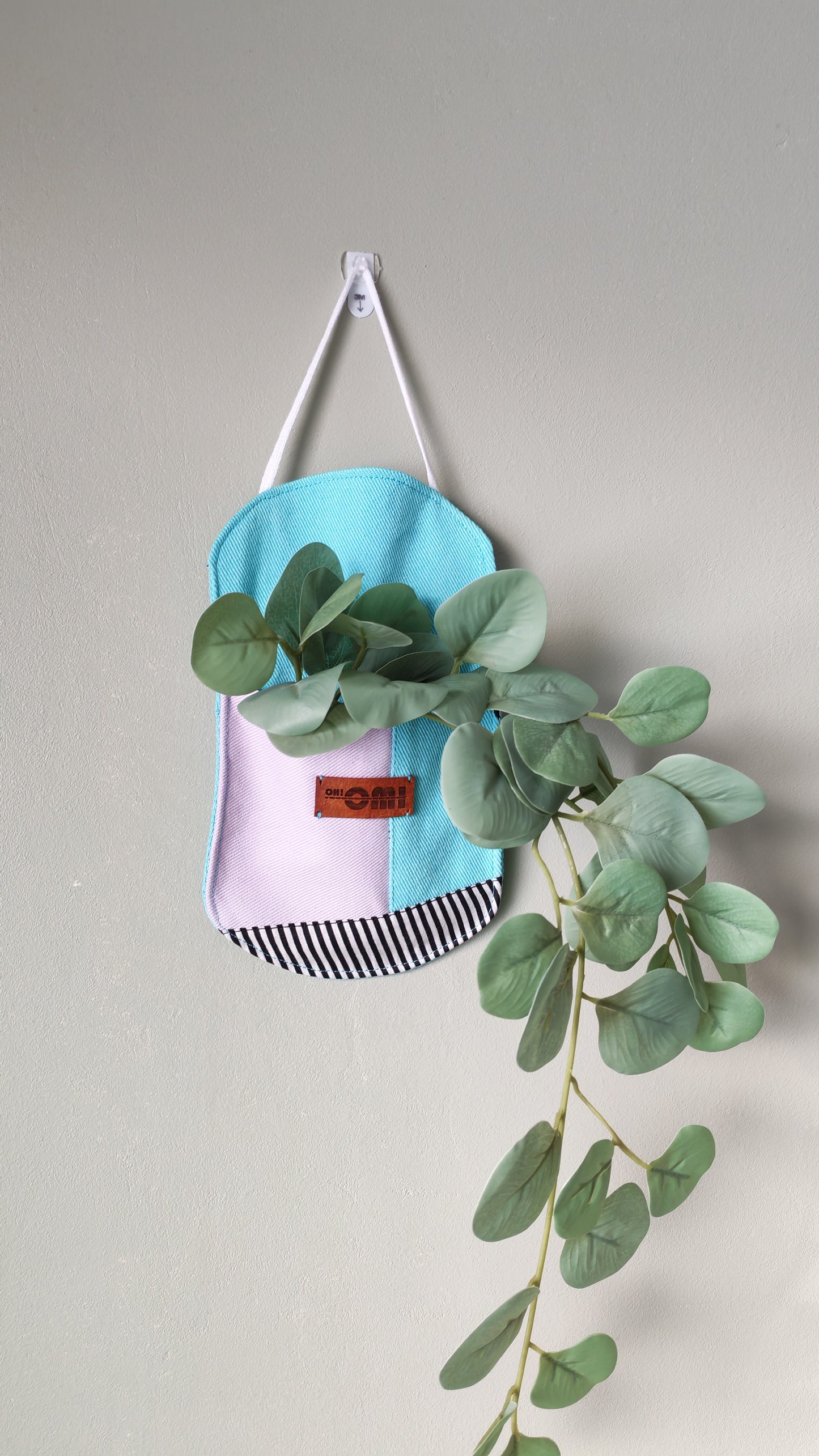 KÄTKÖ Small Wall Pocket Oval