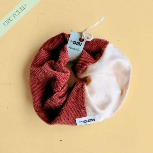 Keskikokoinen hiusdonitsi beige ja viininpunainen, kierrätetty