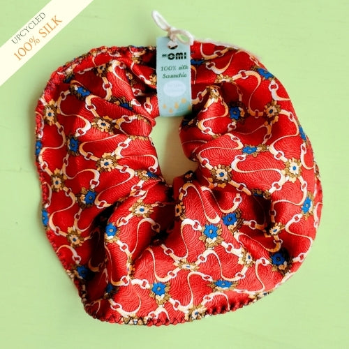 Keskikokoinen 100 % silkkidonitsi, kierrätetty