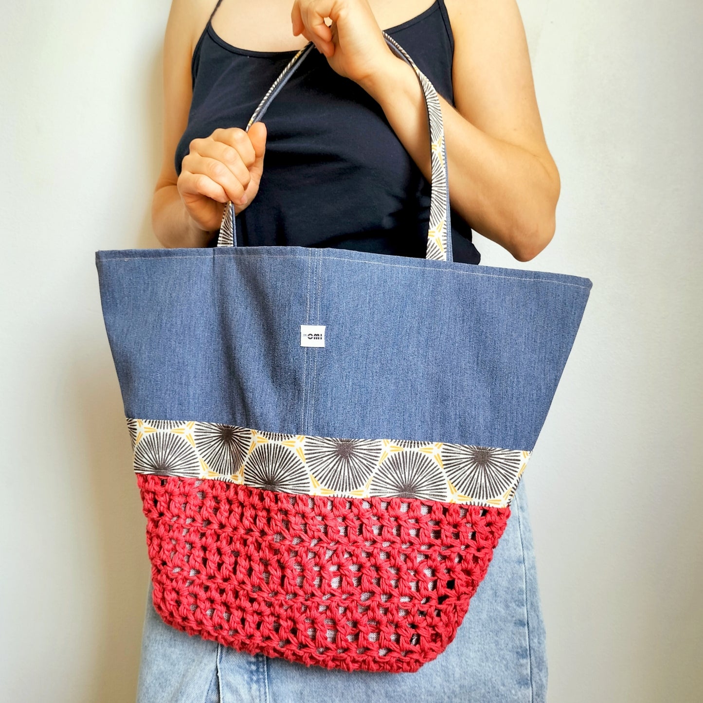 Tote Bag Burgundy, Navy & Sun Crochet