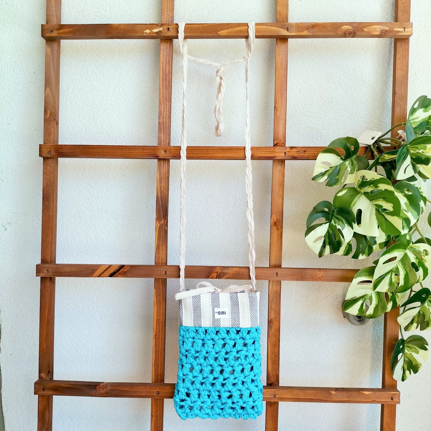 Mini Bag Blue & Stripes Crochet