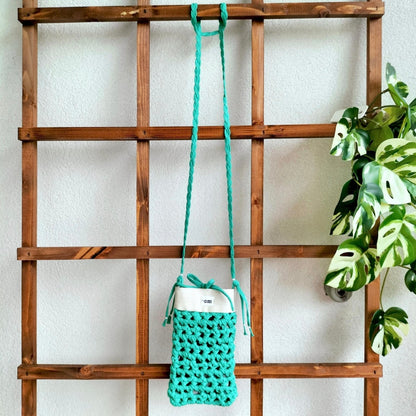 Virkattu mintunvihreä silmälasien suojus