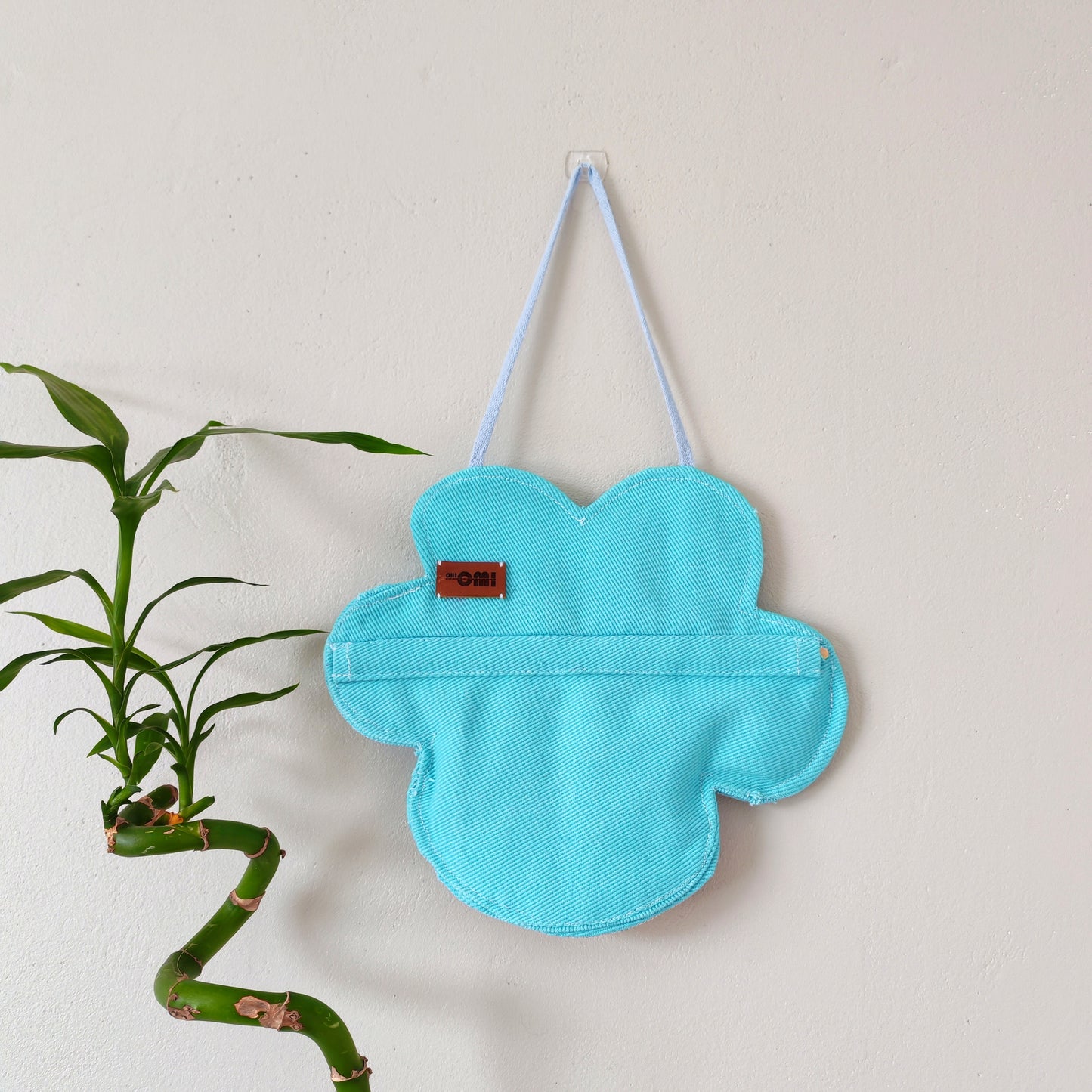 KÄTKÖ Pieni Seinätaskukukka