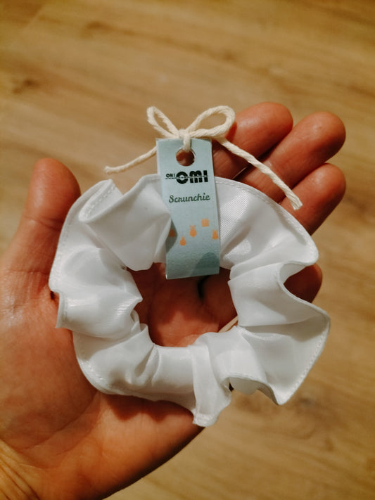Scrunchie White