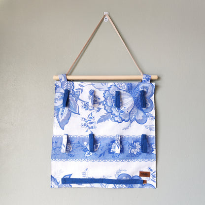 KÄTKÖ Ribbon 8 Floral– Upcycled Textile Wall Pocket