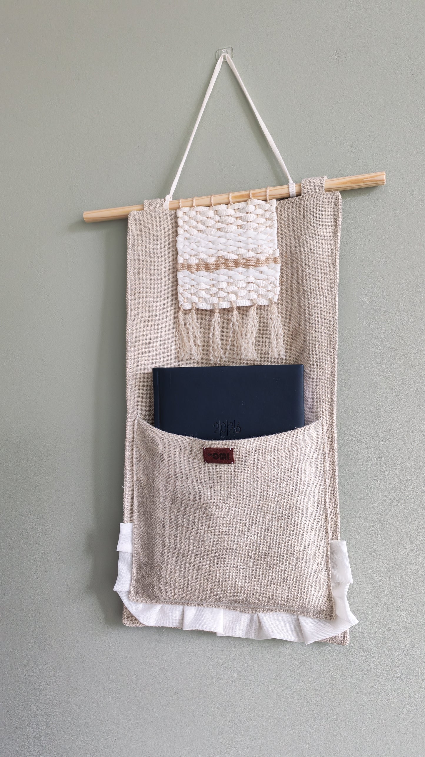 KÄTKÖ Mini Ruffle – Upcycled Textile Wall Pocket