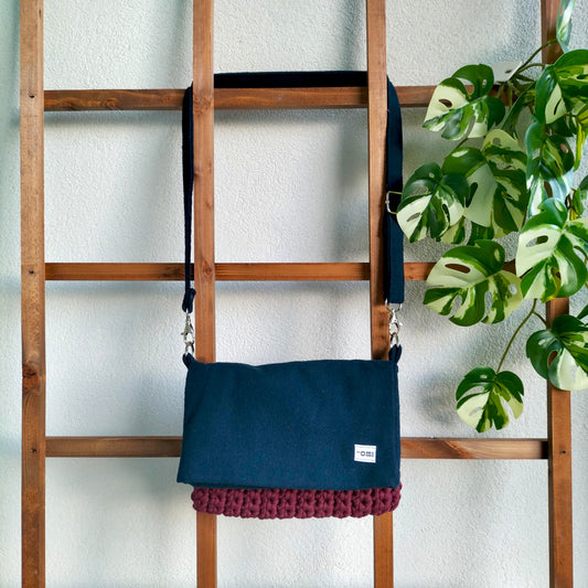 Small Navy & Burgundy