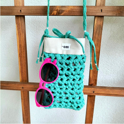 Virkattu mintunvihreä silmälasien suojus