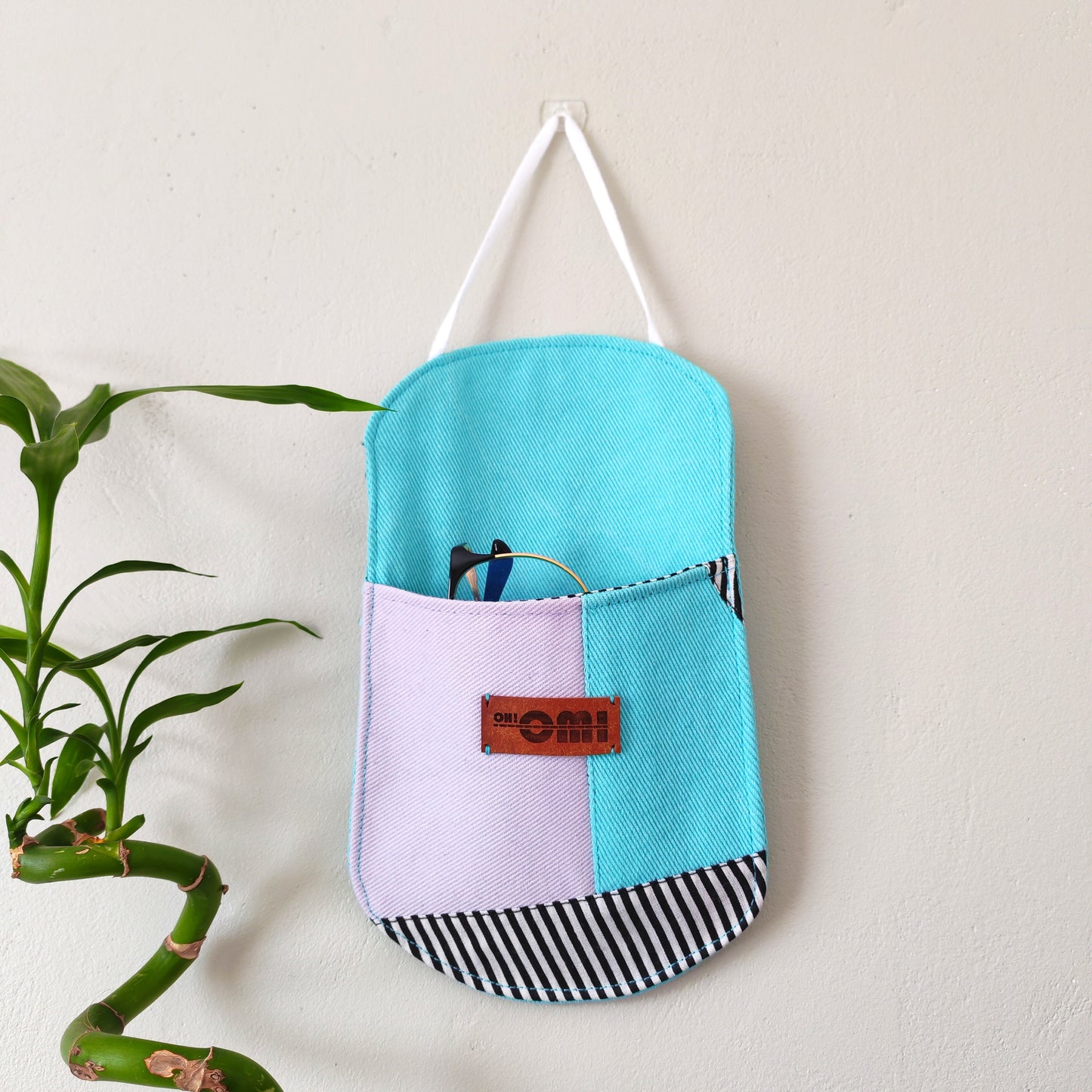 KÄTKÖ Small Wall Pocket Oval