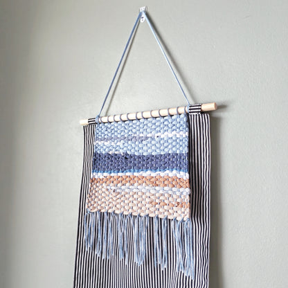 KÄTKÖ Seashore Handwoven Wall Pocket – Nordic Textile Wall Hanging with Storage