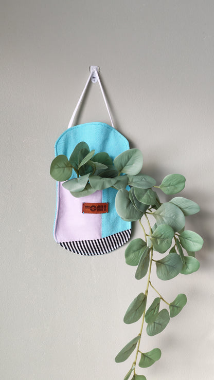 KÄTKÖ Small Wall Pocket Oval